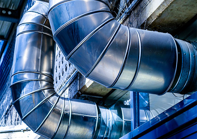 怎樣去清洗單位食堂的大型油煙機(jī)？